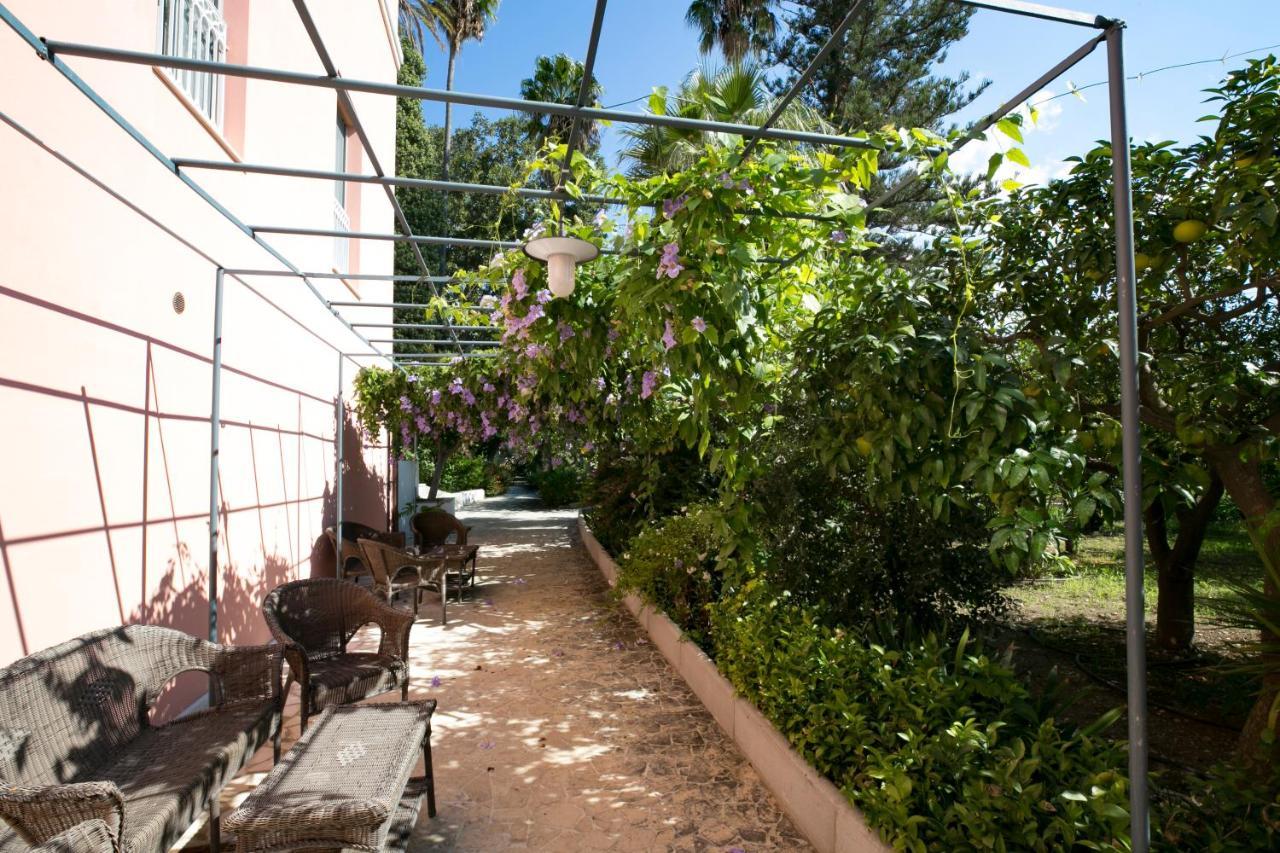 Villa Pampalone - B&B In Dimora Storica Trapani Exterior photo